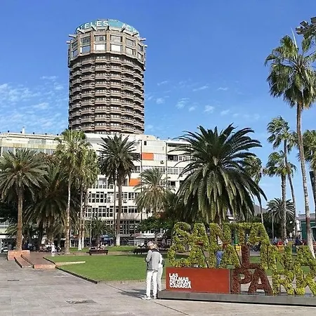 Апартаменты Lujan Playa Canteras *